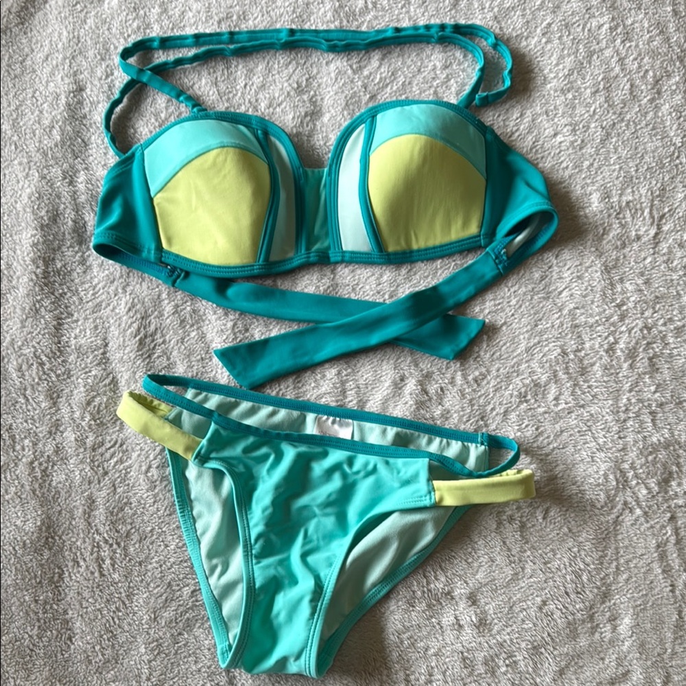 Stylish Teal and Yellow Bikini Set